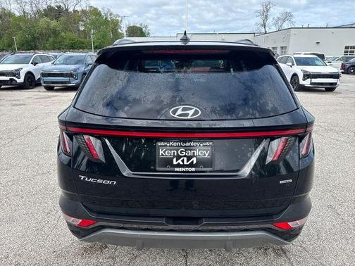Phantom Black 2023 Hyundai TUCSON Limited