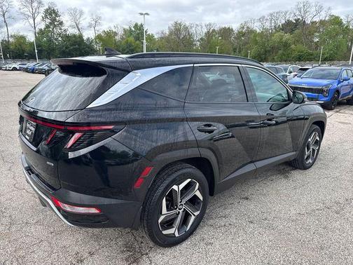 Phantom Black 2023 Hyundai TUCSON Limited