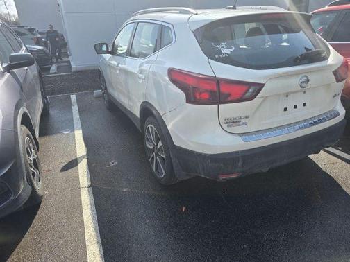 2018 Nissan Rogue Sport SL