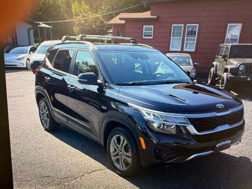 2021 Kia Seltos S
