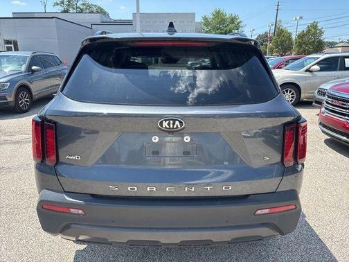 2021 Kia Sorento S