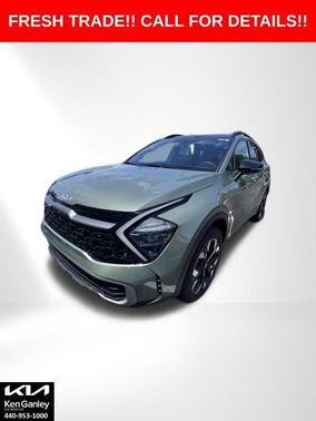 Jungle Green 2023 Kia Sportage X-Line