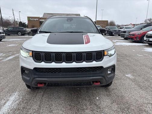 2023 Jeep Compass Trailhawk