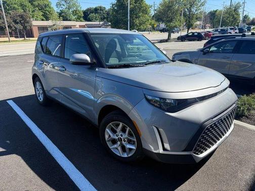 Steel Gray 2024 Kia Soul LX
