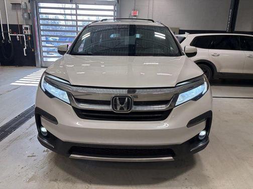 2022 Honda Pilot Touring 7-Passenger
