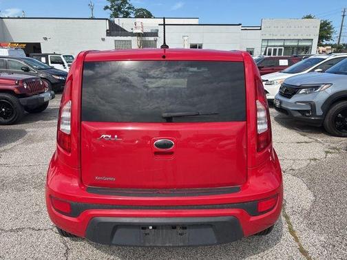 2013 Kia Soul Base
