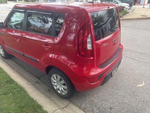 2013 Kia Soul Base