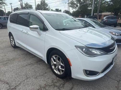 2019 Chrysler Pacifica Limited