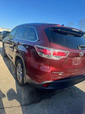 Ooh La La Rouge Mica 2015 Toyota Highlander XLE