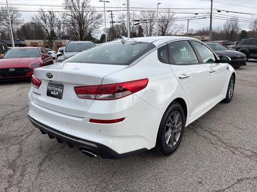 2020 Kia Optima LX