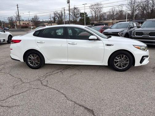 2020 Kia Optima LX