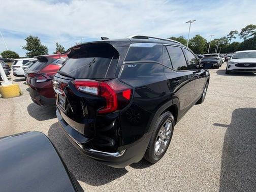 Ebony Twilight Metallic 2022 GMC Terrain SLT
