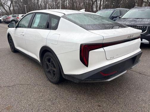 2025 Kia K4 