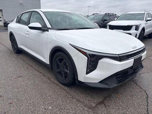 2025 Kia K4 