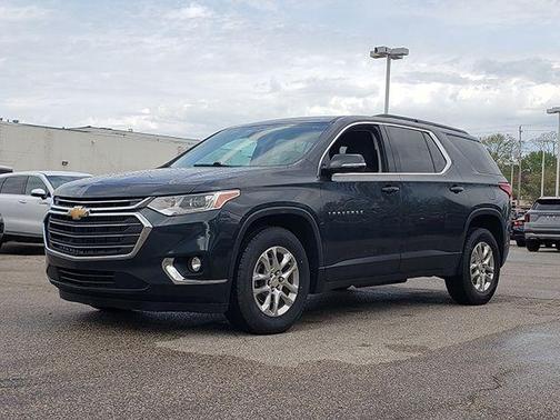 2020 Chevrolet Traverse LT Cloth