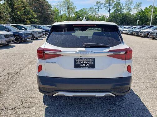 2023 Kia Seltos LX