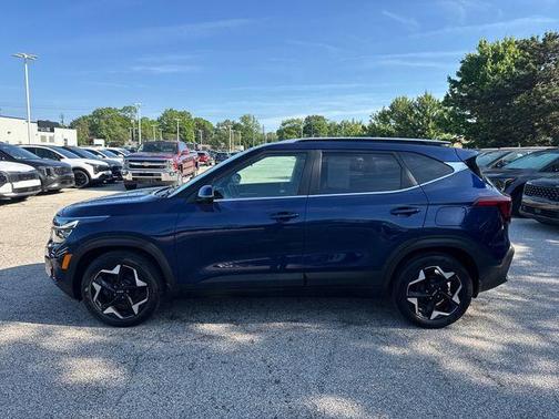 Dark Ocean Blue 2024 Kia Seltos EX