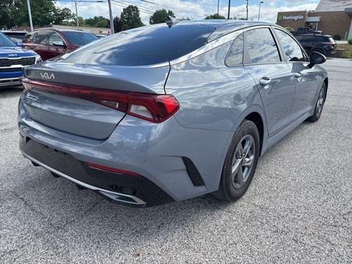 2023 Kia K5 LXS