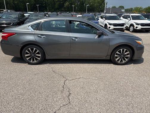2017 Nissan Altima 2.5 SV