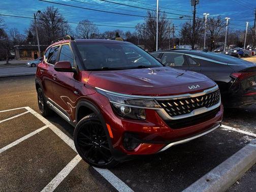 2022 Kia Seltos Nightfall