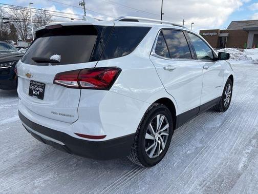 2022 Chevrolet Equinox Premier