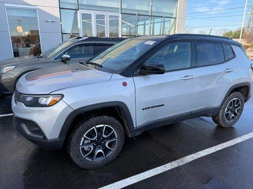 2024 Jeep Compass Trailhawk