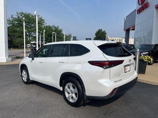 2023 Toyota Highlander L