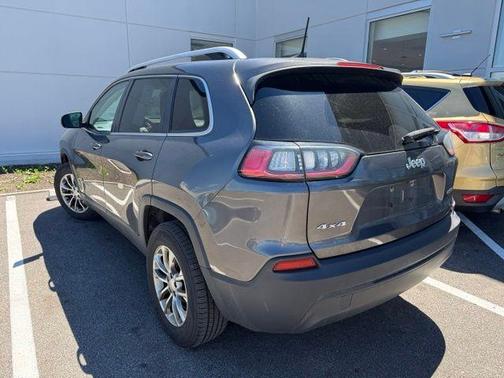 Granite Crystal Clearcoat Metallic 2019 Jeep Cherokee Latitude Plus