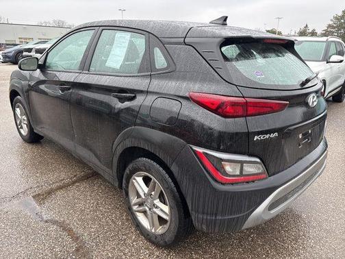 2022 Hyundai KONA SE