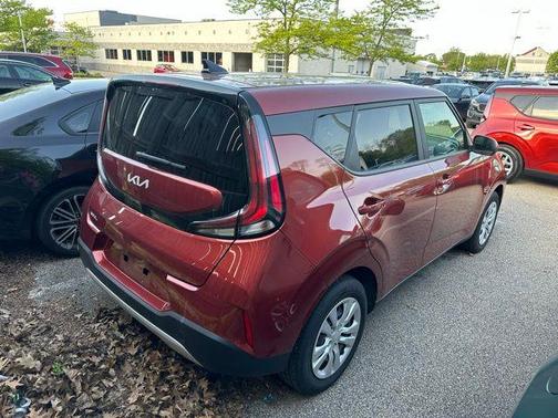 2023 Kia Soul LX