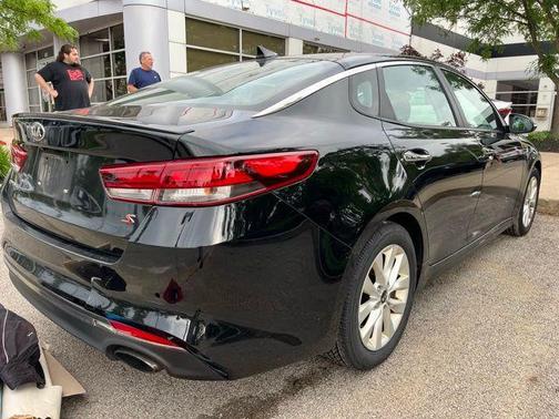 2018 Kia Optima S