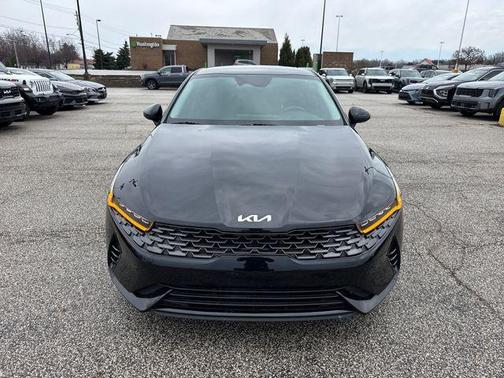 2023 Kia K5 LXS