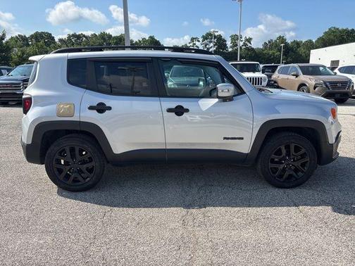 2017 Jeep Renegade Altitude