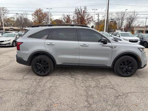 2023 Kia Sorento X-Line S