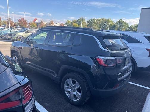 2022 Jeep Compass Latitude