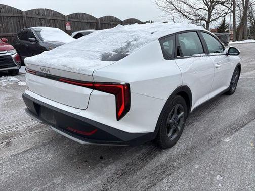 2025 Kia K4 