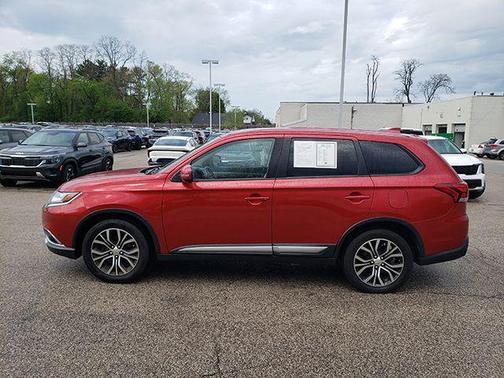 2018 Mitsubishi Outlander SE