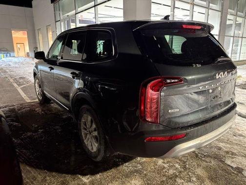 2022 Kia Telluride LX