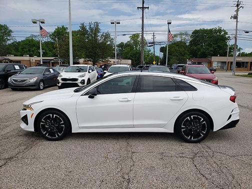 2023 Kia K5 GT-Line