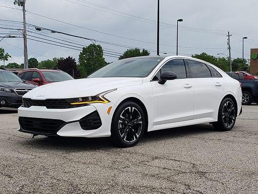 2023 Kia K5 GT-Line