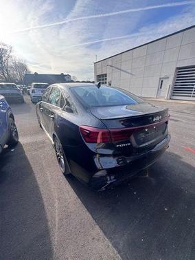 Aurora Black Pearl 2023 Kia Forte GT-Line