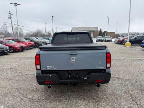 2022 Honda Ridgeline Black Edition