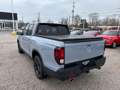 2022 Honda Ridgeline Black Edition