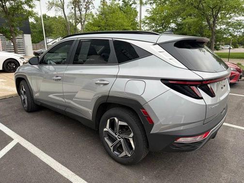 Shimmering Silver 2022 Hyundai TUCSON Hybrid SEL Convenience