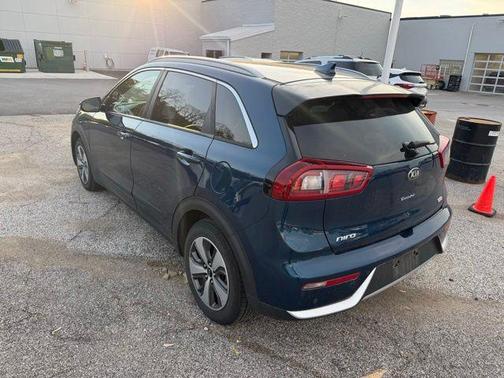 Deep Cerulean 2018 Kia Niro EX
