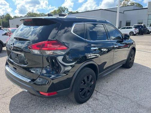 2017 Nissan Rogue S