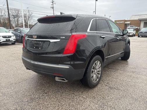 2017 Cadillac XT5 Luxury