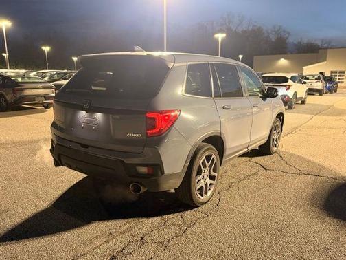 Sonic Gray Pearl 2023 Honda Passport EX-L