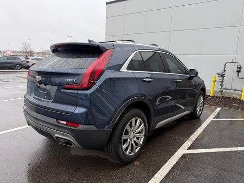 2019 Cadillac XT4 Premium Luxury