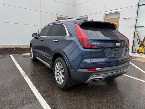 2019 Cadillac XT4 Premium Luxury
